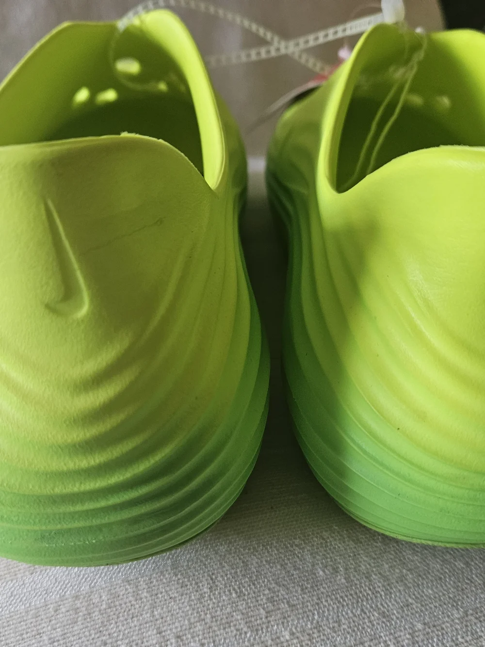 Nike Kids Water Clog in Neon Yellow-Green